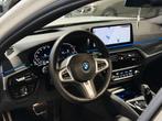BMW 530e xDrive Touring M-Sport - 12 Mnd Garantie, Auto's, BMW, Automaat, Wit, Leder, Hybride Elektrisch/Benzine