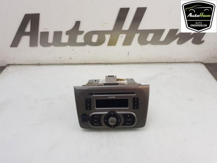 RADIO Alfa Romeo MiTo (955) (01-2008/12-2018), Auto-onderdelen, Overige Auto-onderdelen, Alfa Romeo, Gebruikt