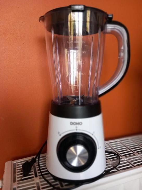 DOMO Mixer, Elektronische apparatuur, Blenders, Zo goed als nieuw, Ophalen