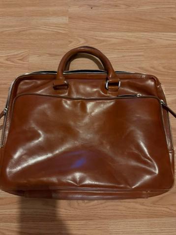 Laptoptas leder cognac kleur Leonhard Heyden