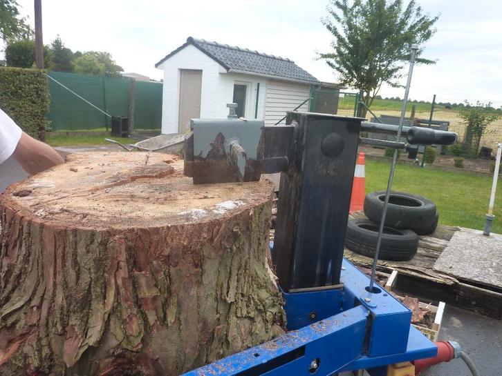 TE HUUR: houtsplijter houtkliever houtklover 12 ton, Hobby & Loisirs créatifs, Hobby & Loisirs Autre, Enlèvement