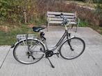 Gazelle damesfiets titanium 28 inch 8 vitass 120 euro, Fietsen en Brommers, Elektrische fietsen, Ophalen, Zo goed als nieuw, Gazelle