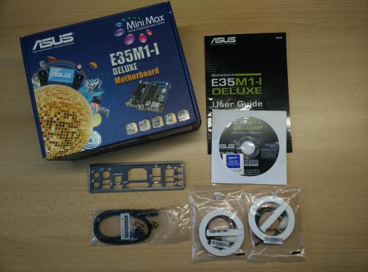 ASUS E35M1-I DELUXE, Computers en Software, Moederborden, Zo goed als nieuw, AMD, DDR3, Ophalen