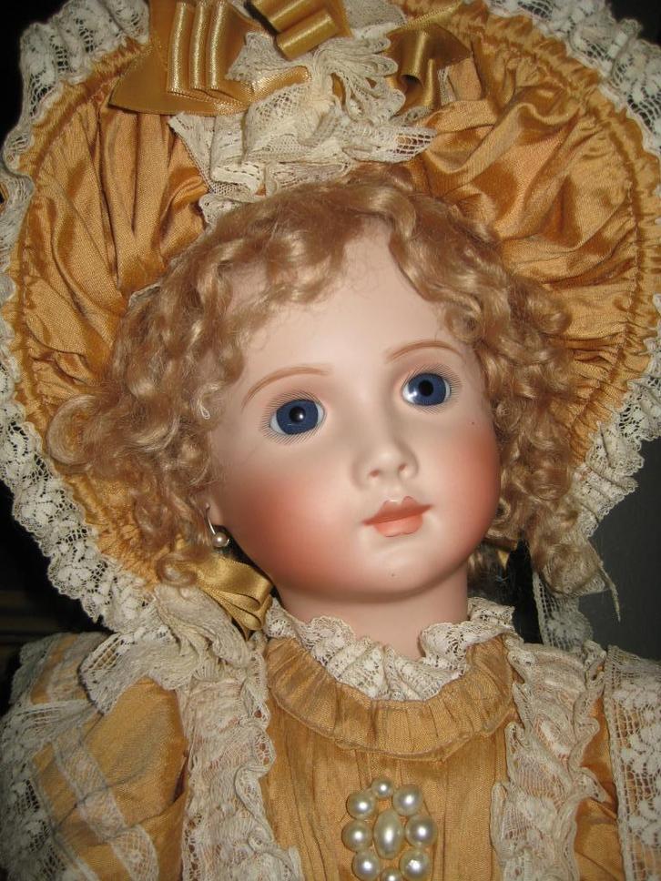 A. THUILLIER REPLICA, Verzamelen, Poppen, Ophalen