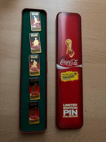 Coca cola pins set  beschikbaar voor biedingen