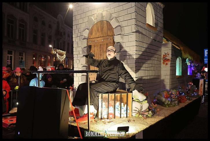 Carnavalswagen Thema smurfen, Hobby & Loisirs créatifs, Articles de fête, Neuf, Article de fête, Enlèvement