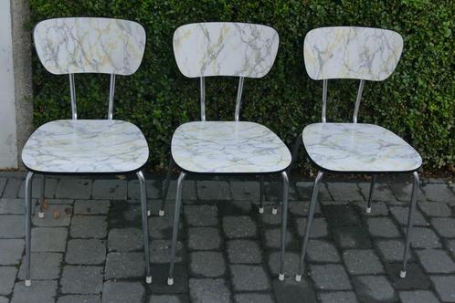 Formica tafel en 3 stoelen met marmereffect Vintage 1955, Huis en Inrichting, Tafels | Eettafels, Gebruikt, 50 tot 100 cm, 100 tot 150 cm