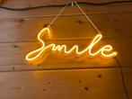 Led verlichting “smile” (25 op 15cm), Ophalen, Zo goed als nieuw