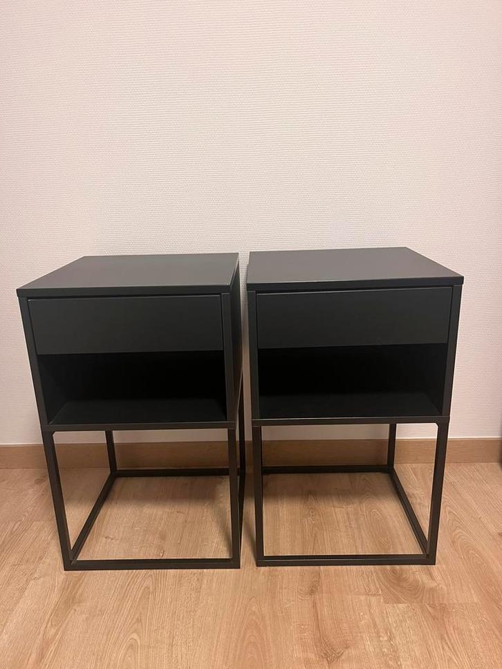 2 tables de chevets, Huis en Inrichting, Slaapkamer | Nachtkastjes, Zo goed als nieuw, Ophalen