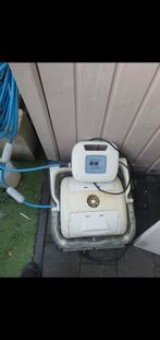 Zwembadrobot doet vloer en wanden met led verlichting, Ophalen, Zo goed als nieuw, Verlichting