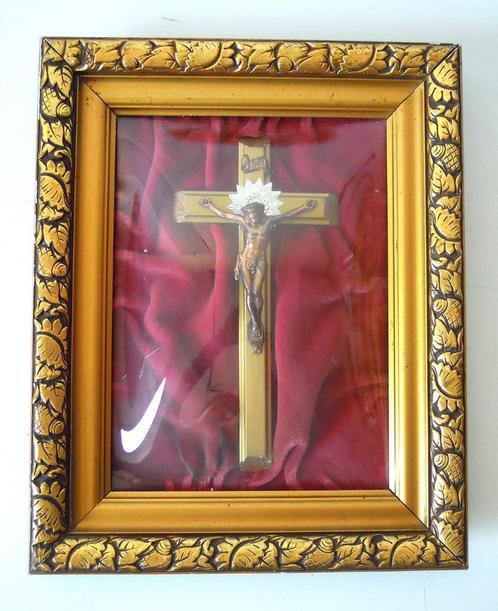 Cadre Jésus antique avec verre bombé, Antiquités & Art, Antiquités | Objets religieux, Enlèvement ou Envoi