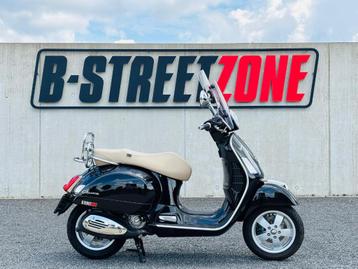 WIE ZOEKT, DIE VINDT! Vespa GTS 250 beschikbaar voor biedingen