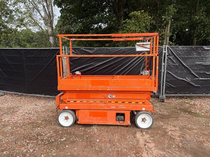 Schaarlift Skyjack 8m., Doe-het-zelf en Bouw, Lieren en Takels, Ophalen