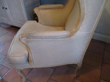 Oude fauteuil om te bekleden