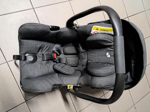 Autostoel baby, Enfants & Bébés, Sièges auto, Comme neuf, Autres marques, 0 à 13 kg, Ceinture de sécurité ou Isofix, Enlèvement ou Envoi