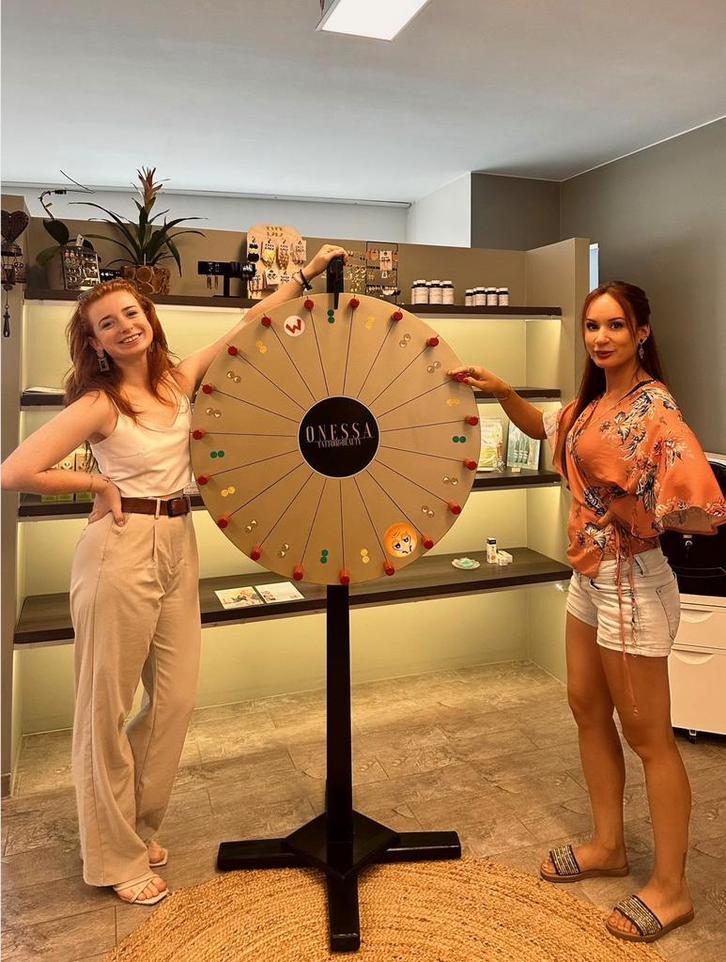 Rad van fortuin draairad prijzenrad houten speelgoed draaiwi, Hobby en Vrije tijd, Feestartikelen | Verhuur, Ophalen