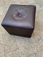 lederen poef, Ophalen, Minder dan 50 cm, Klassiek, Vierkant