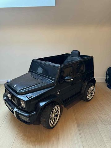 Elektrische kinderauto beschikbaar voor biedingen