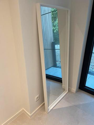 Ikea Nissedal spiegel wit 65x150 beschikbaar voor biedingen