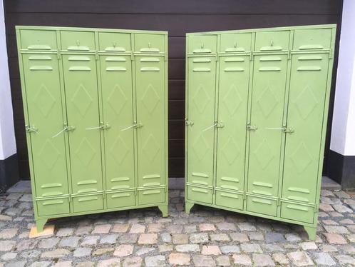 Set vintage groene industriële Lockerkasten jaren 1950’s, Huis en Inrichting, Kasten | Lockerkasten, Zo goed als nieuw, Ophalen