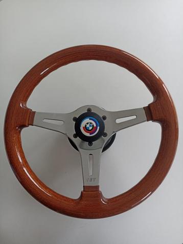 Houten stuurwiel BMW  beschikbaar voor biedingen