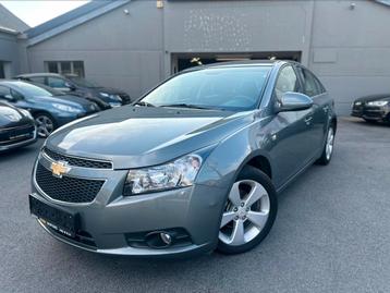 Chevrolet Cruze 1.8i *AUTOMAAT* | Gps | Airco | Cruise | beschikbaar voor biedingen