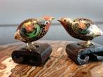 Couple oiseaux sur pied en bois cloisonnées émaillées chinoi, Antiquités & Art, Antiquités | Bronze & Cuivre, Enlèvement ou Envoi