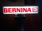 La publicité lumineuse Bernina fonctionne toujours., Comme neuf, Enlèvement ou Envoi