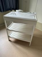 Ikea Commode + aankleedkussen + hoes + opbergmanden, Ophalen, Minder dan 75 cm, 70 cm of meer, Zo goed als nieuw