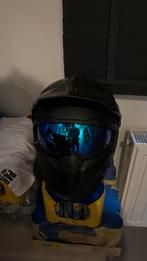Nieuwe helm 6 maand oud, Fietsen en Brommers, Ophalen of Verzenden