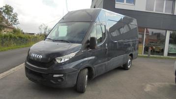 IVECO DAILY L3H2 - 150 PK - AIRCO - TREKHAAK  beschikbaar voor biedingen