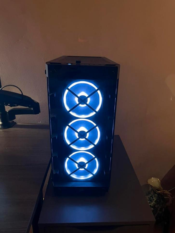 Gaming PC - Ryzen 5 5600x / RX 6700 XT / 16GB / 1TB NVME, Computers en Software, Desktop Pc's, Zo goed als nieuw, SSD, 16 GB, Met videokaart