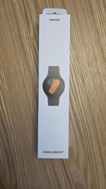 Samsung Galaxy Watch 7 LTE 40mm [Green] beschikbaar voor biedingen