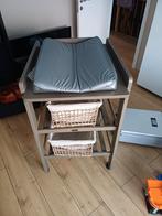 Verzorgingstafel, Ophalen