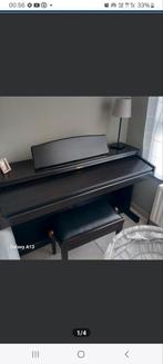 Roland HP330e piano, Muziek en Instrumenten, Piano's, Ophalen of Verzenden, Zo goed als nieuw, Piano