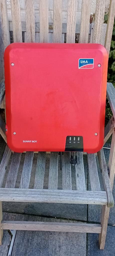 Onduleur SMA Sunnyboy, Bricolage & Construction, Panneaux solaires & Accessoires, Utilisé, Autres types, 200 watts-crêtes ou plus