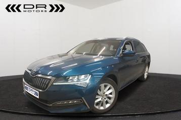 Skoda Superb COMBI 1.4TSI iV PHEV DSG6 STYLE - NAVI - LED - beschikbaar voor biedingen
