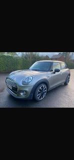 Mooie MINI COOPER 1.5 benzine - Union jack sportpakket, Auto's, Mini, Voorwielaandrijving, Euro 6, Beige, Leder