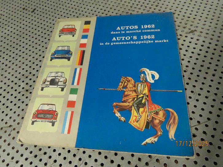 Prachtig Plakboek Auto's 1962 Jacques Chocolade Frans - NL, Boeken, Overige Boeken, Ophalen of Verzenden