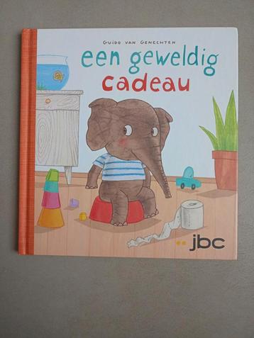 Boekje Een geweldig cadeau - Guido Van Genechten. beschikbaar voor biedingen