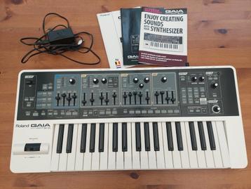 Roland GAIA synthesizer SH-01 GERESERVEERD, Enlèvement, Comme neuf, Roland