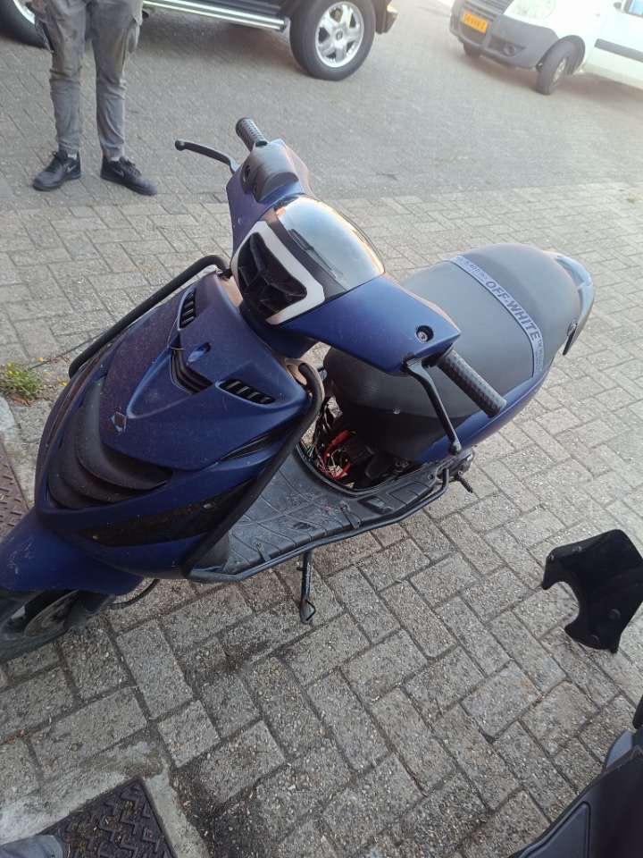 Piaggo zip 70cc 2t, Motoren, Motoren | Piaggio, Bedrijf, Ophalen of Verzenden