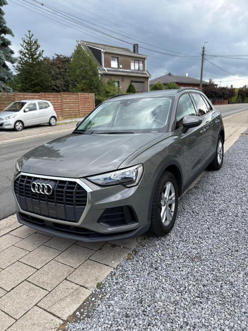 Audi Q3, Auto's, Audi, Q3, Elektrische koffer, Benzine, Euro 6, SUV of Terreinwagen, Handgeschakeld, Zilver of Grijs, Zwart, Leder