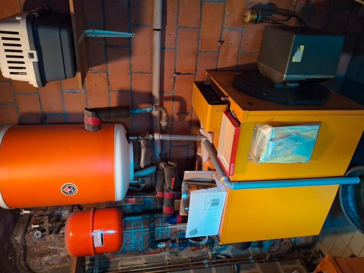 Weishaupt WL5 stookoliebrander – werkend uit woning (55 kW), Doe-het-zelf en Bouw, Chauffageketels en Boilers, Gebruikt, Ophalen