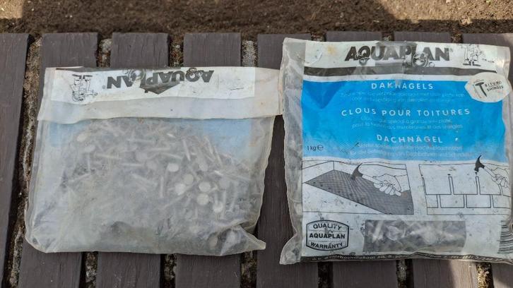 1,5 kg verzinkte nagels daknagel asfaltnagel 20x10 per 1/2kg, Doe-het-zelf en Bouw, IJzerwaren en Bevestigingsmiddelen, Nieuw