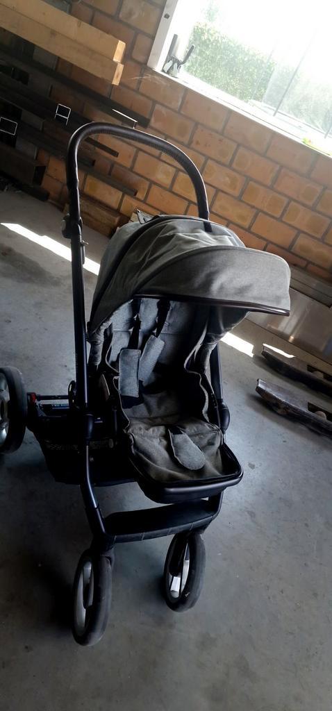 Buggy mutsy evo, maxicosi, isofix en veel accesoires, Kinderen en Baby's, Buggy's, Zo goed als nieuw, Maxi-Cosi, Regenhoes, Ophalen
