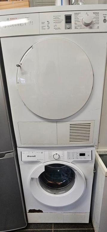 Wasmachine en droogkast beschikbaar voor biedingen