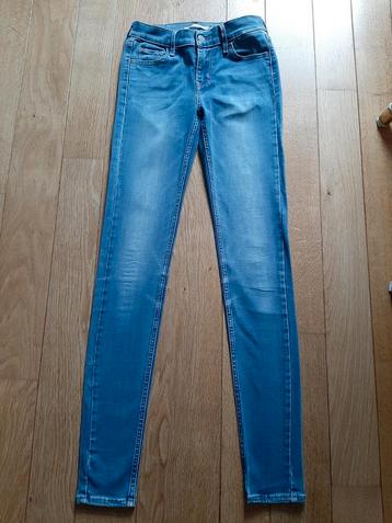 Levi's 710 Super Skinny taille 26