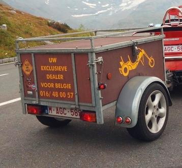 Zeer stevig remorqueske  beschikbaar voor biedingen
