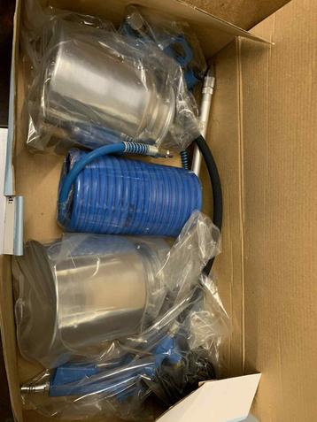 Verfspuit ongebruikt beschikbaar voor biedingen